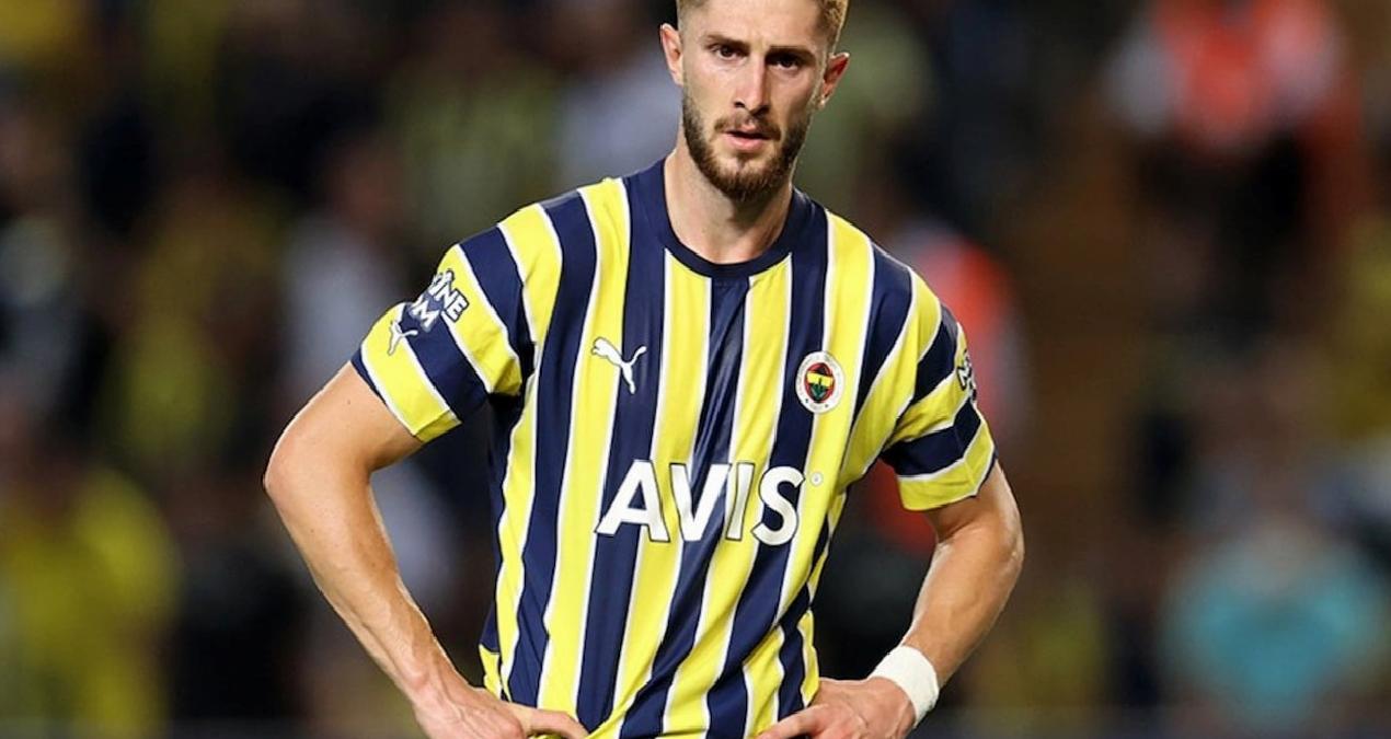 Fenerbahçe’nin yıldızı Galatasaray’ı takibe aldı