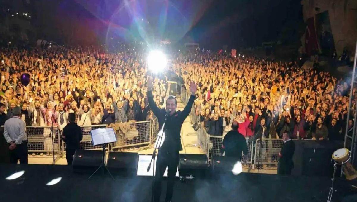 Ferhat Göçer, Yaşayan Miras Festivali’nde sahne aldı