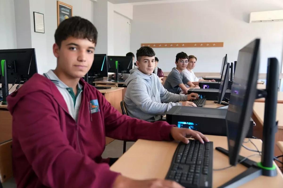 Fethiye’de Yeni Bilgisayar Atölyesi Açıldı