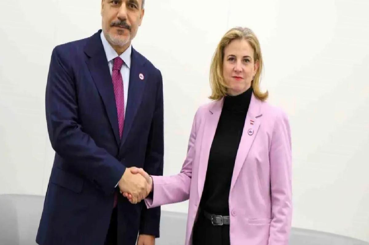 Fidan, Avusturya Bakanı ile Görüştü