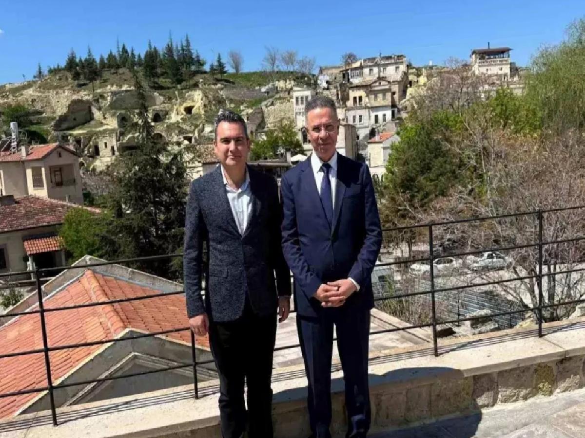 Filistin Büyükelçisi KÜN’ü Ziyaret Etti