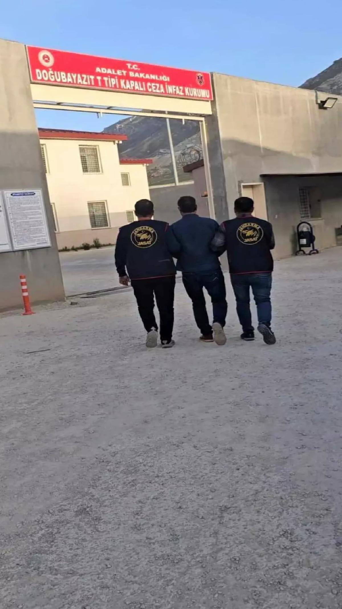 Firari Hükümlü Ağrı’da Yakalandı