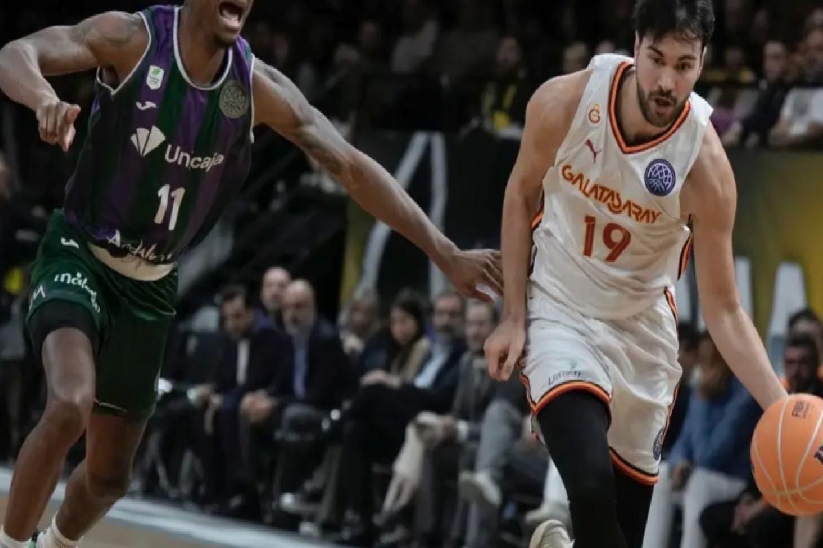 Galatasaray Basketbol Takımı, FIBA Şampiyonlar Ligi’nde ikinci oldu.