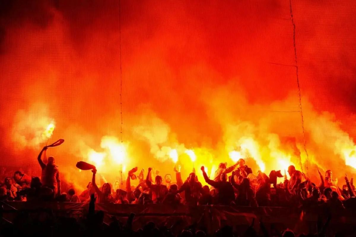 Galatasaray, o konuda Barcelona, Porto ve PSV ile yarışıyor