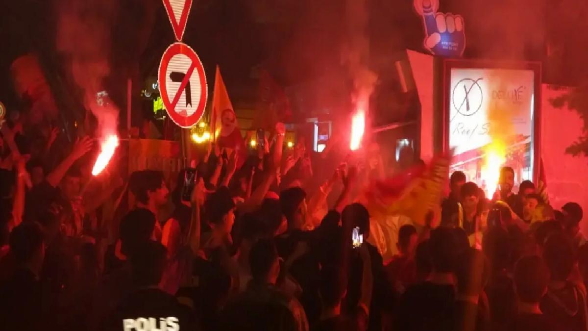 Galatasaray Şampiyonluğu Coşkuyla Kutlandı