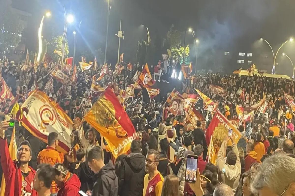 Galatasaray Şampiyonluğu Kutlamaları