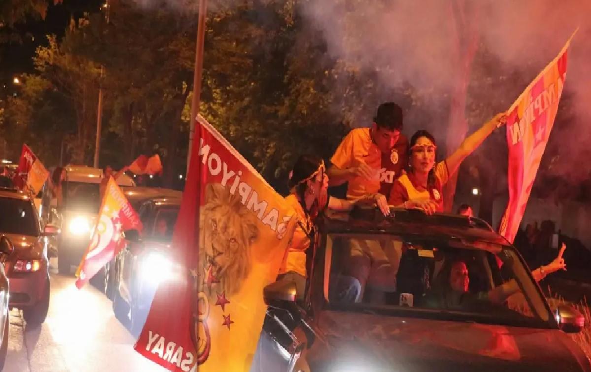 Galatasaray Şampiyonluğunu İlan Etti