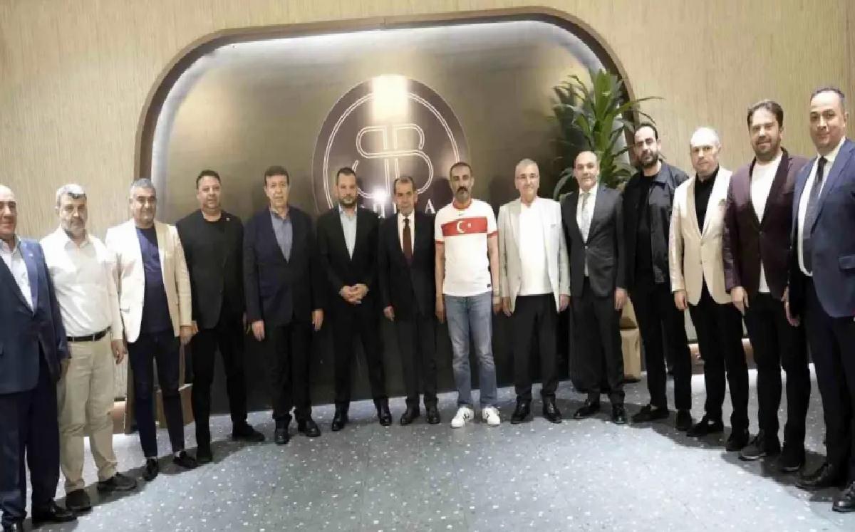 Galatasaray ve Trabzonspor Başkanları Dostluk Yemeğinde Buluştu
