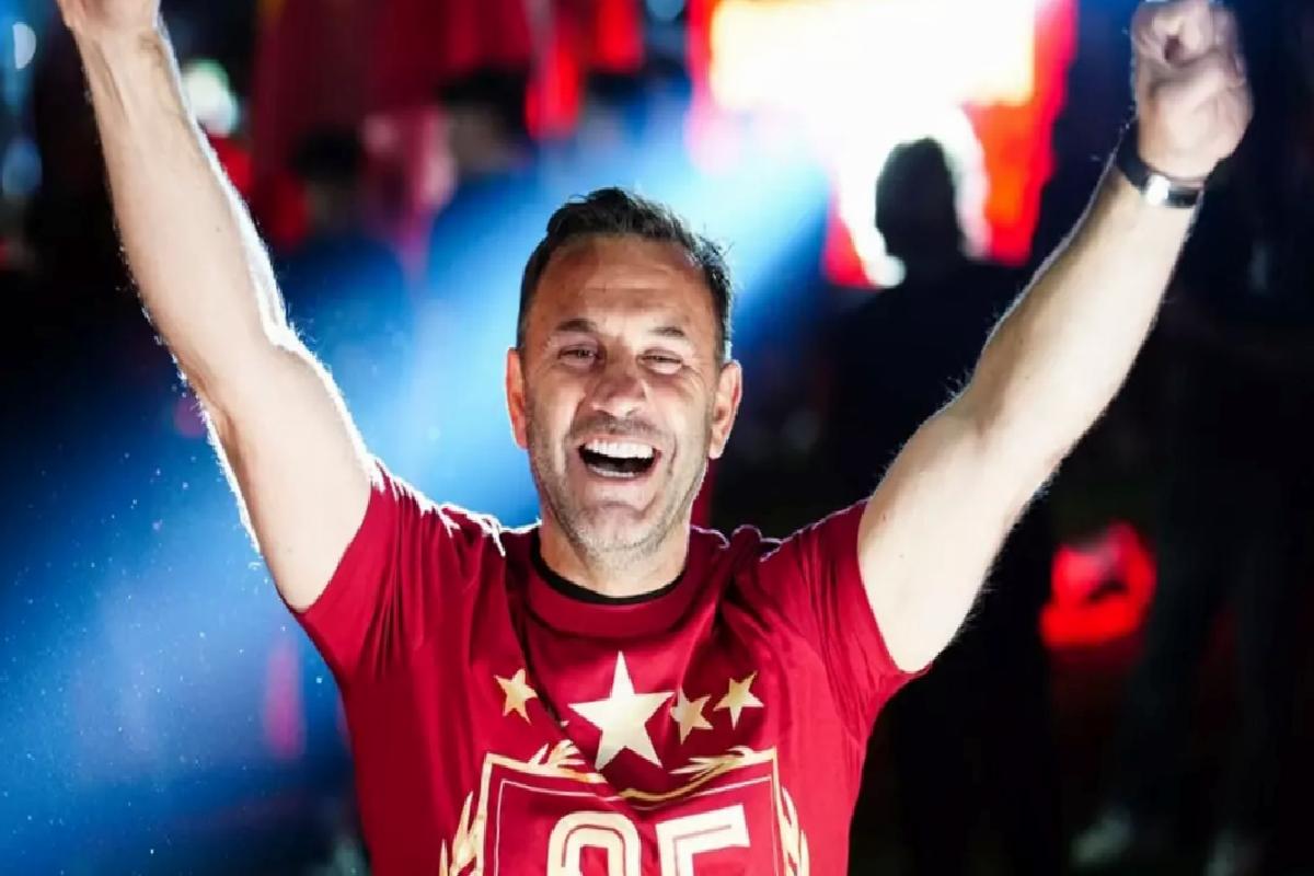 Galatasaray’da Okan Buruk tarihe geçti