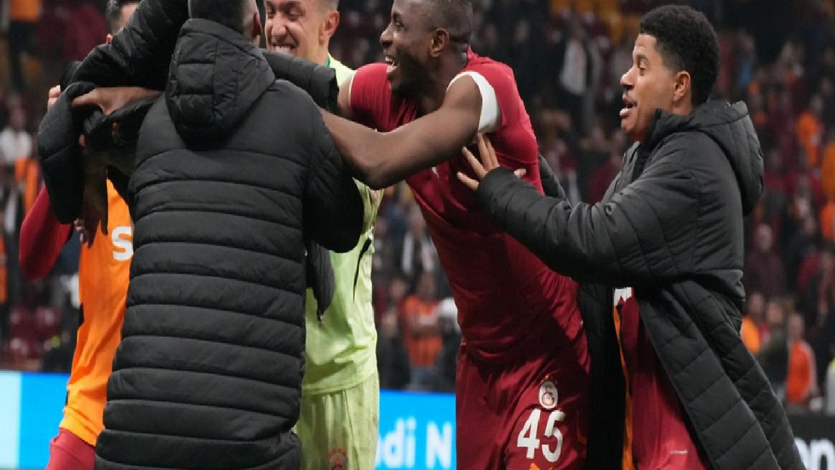 Galatasaray’ın 6 futbolcusu ilk kez şampiyonluğa ulaştı