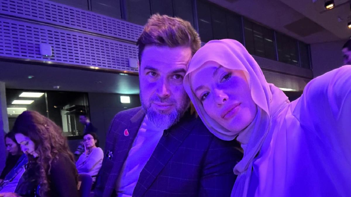 Gamze Özçelik’in eşi Reshad Strik aşkını haykırdı: “Cennetim”