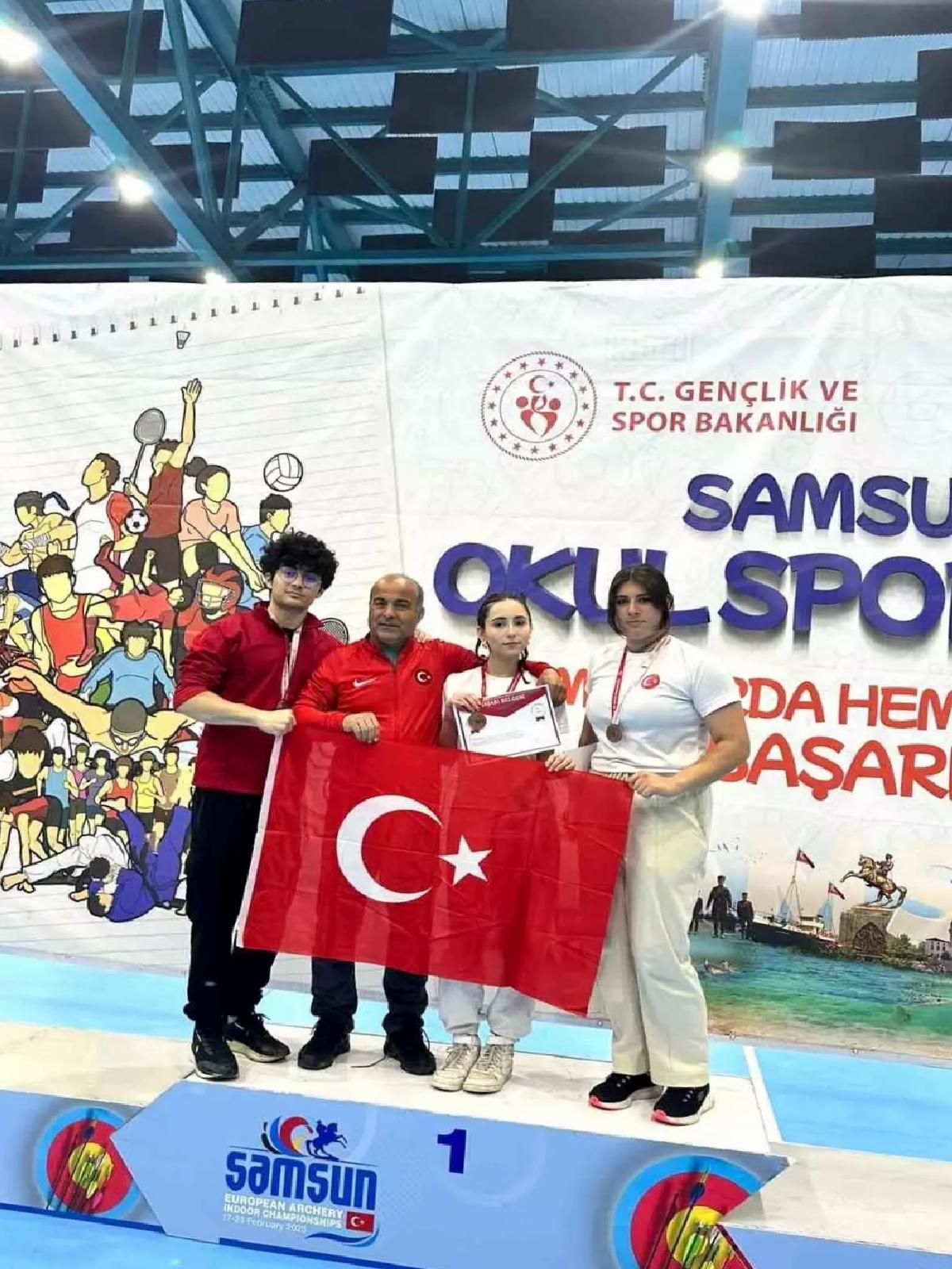 Gazi Anadolu Lisesi’nden Bilek Güreşi Başarısı