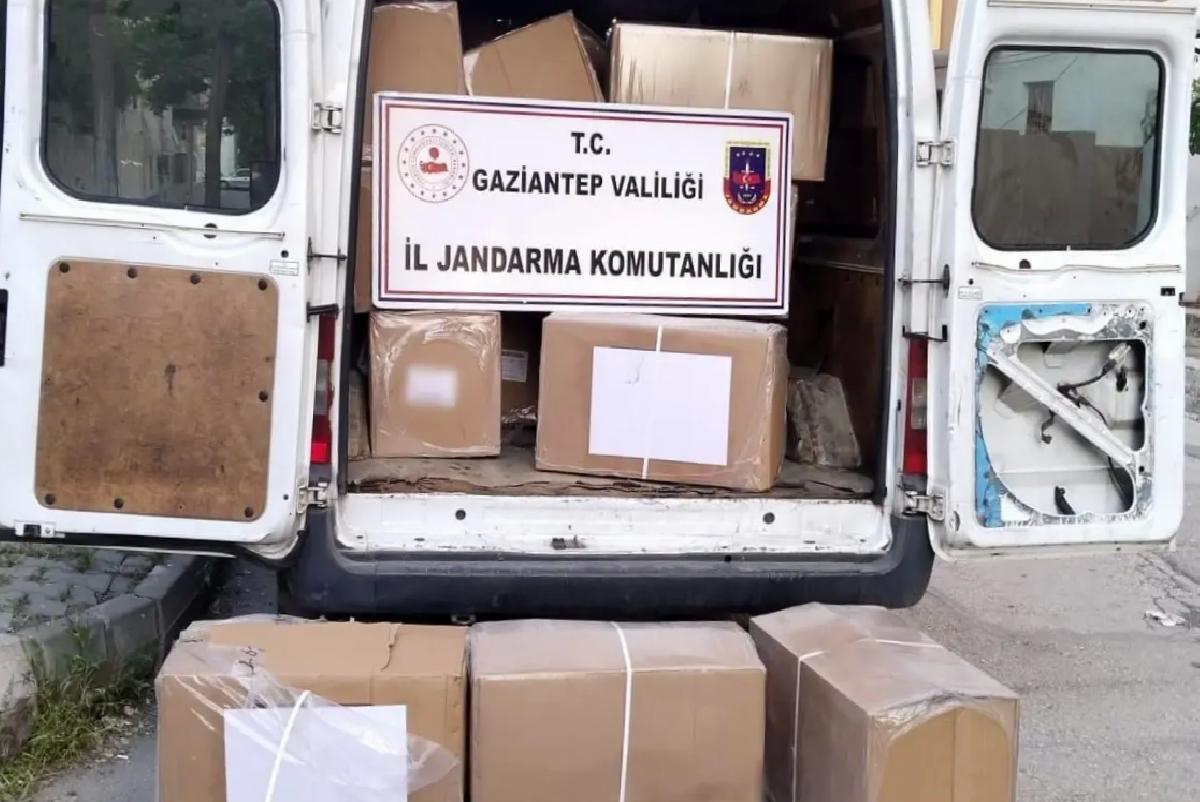 Gaziantep’te 2 milyon TL değerinde sahte ayakkabı ve kıyafet ele geçirildi