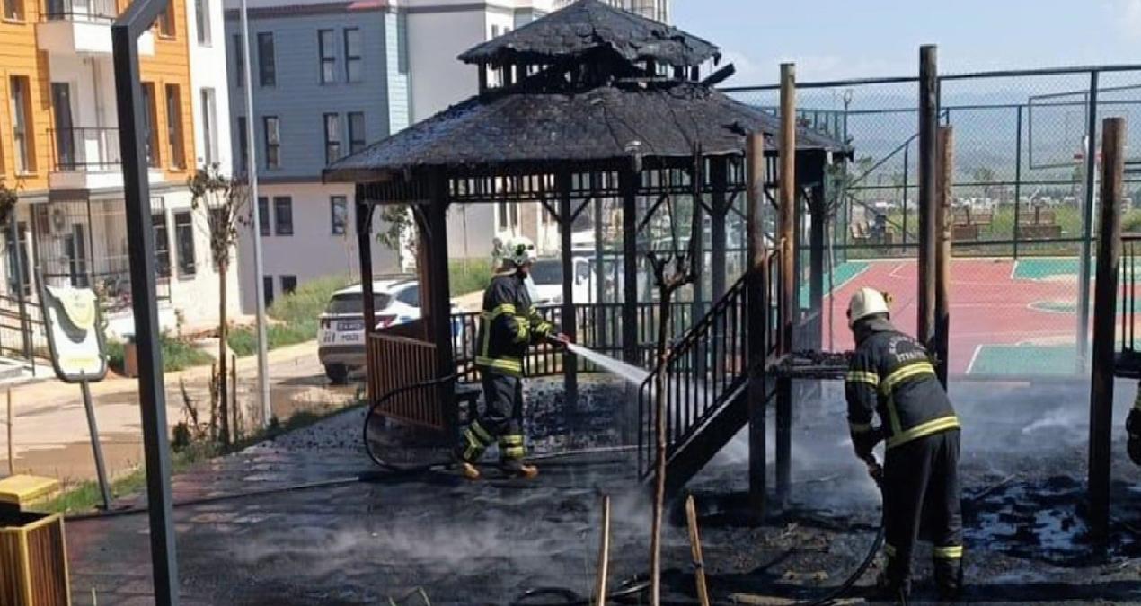 Gaziantep’te çocuk parkı küle döndü