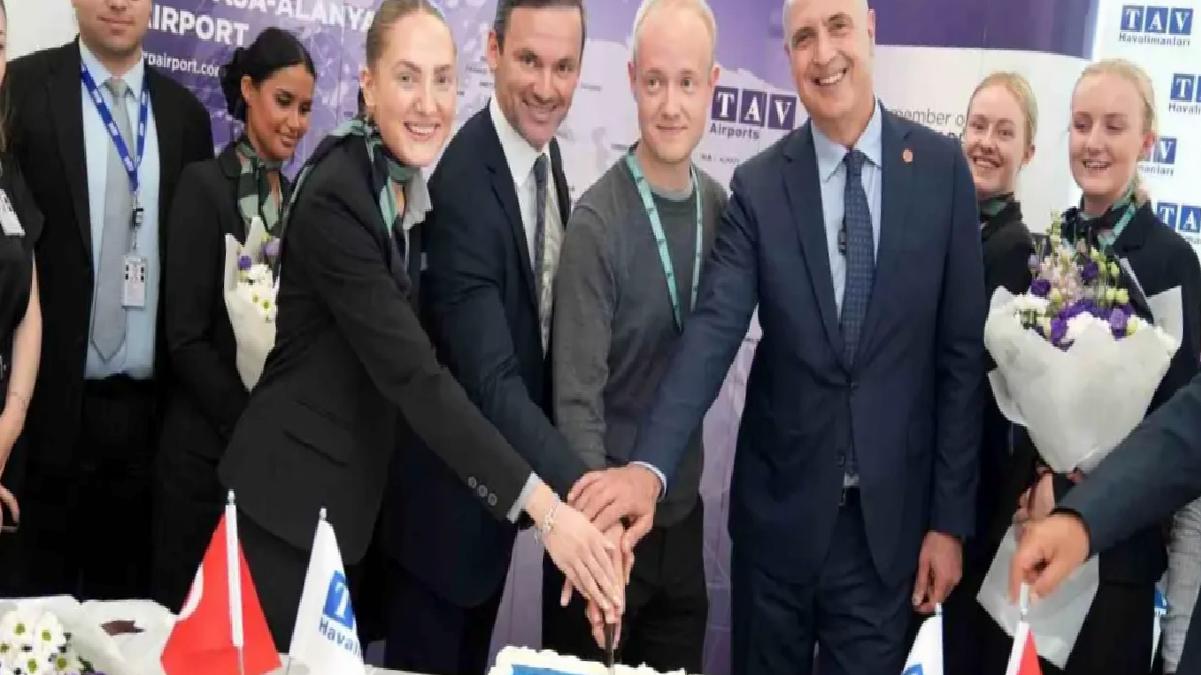 Gazipaşa Havalimanı’nda Copenhagen Air Taxi Seferleri Başladı