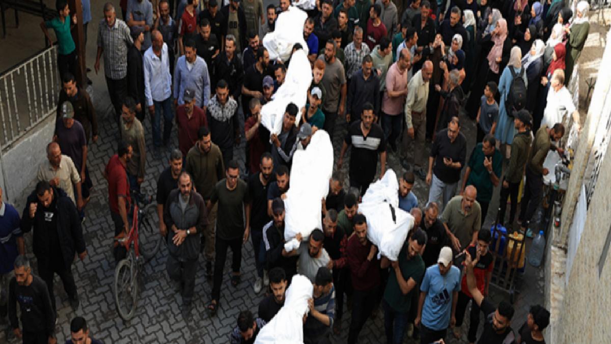 Gazze’de can kaybı 53 bin 573’e yükseldi