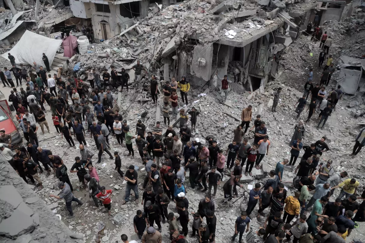 Gazze’de İsrail Saldırısı: 80 Ölü
