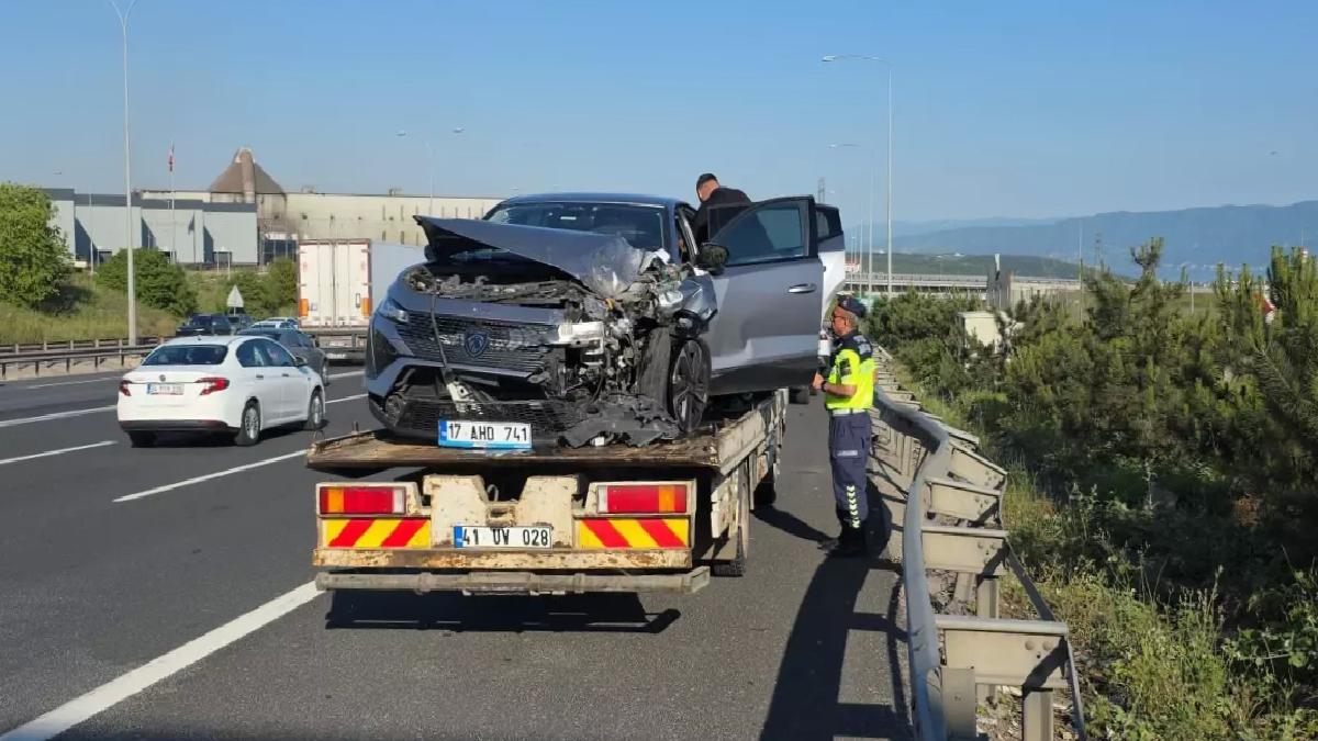 Gebze’de Kaza: 2 Yaralı