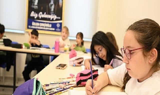 Geleceğin Ressamları Başkan Çerçioğlu’nun Başlattığı Etkinlikler ile Aydın’da Yetişiyor