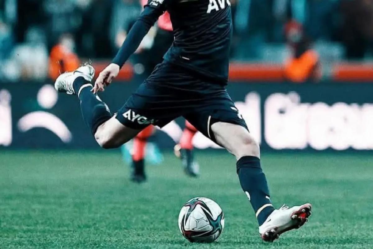 Geleceğin starı deniyordu! Fenerbahçeli isim 15 aydır top oynamıyor