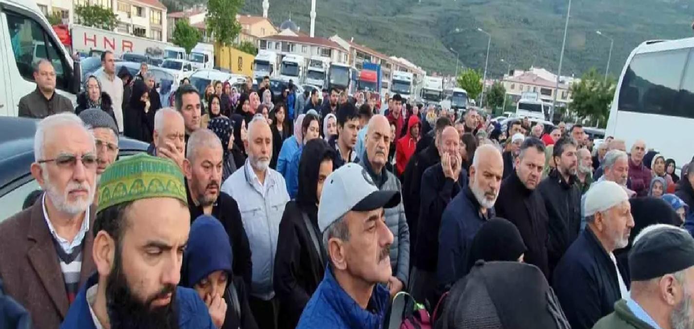 Gemlik’ten 47 Hacı Adayı Kutsal Topraklara Uğurlandı