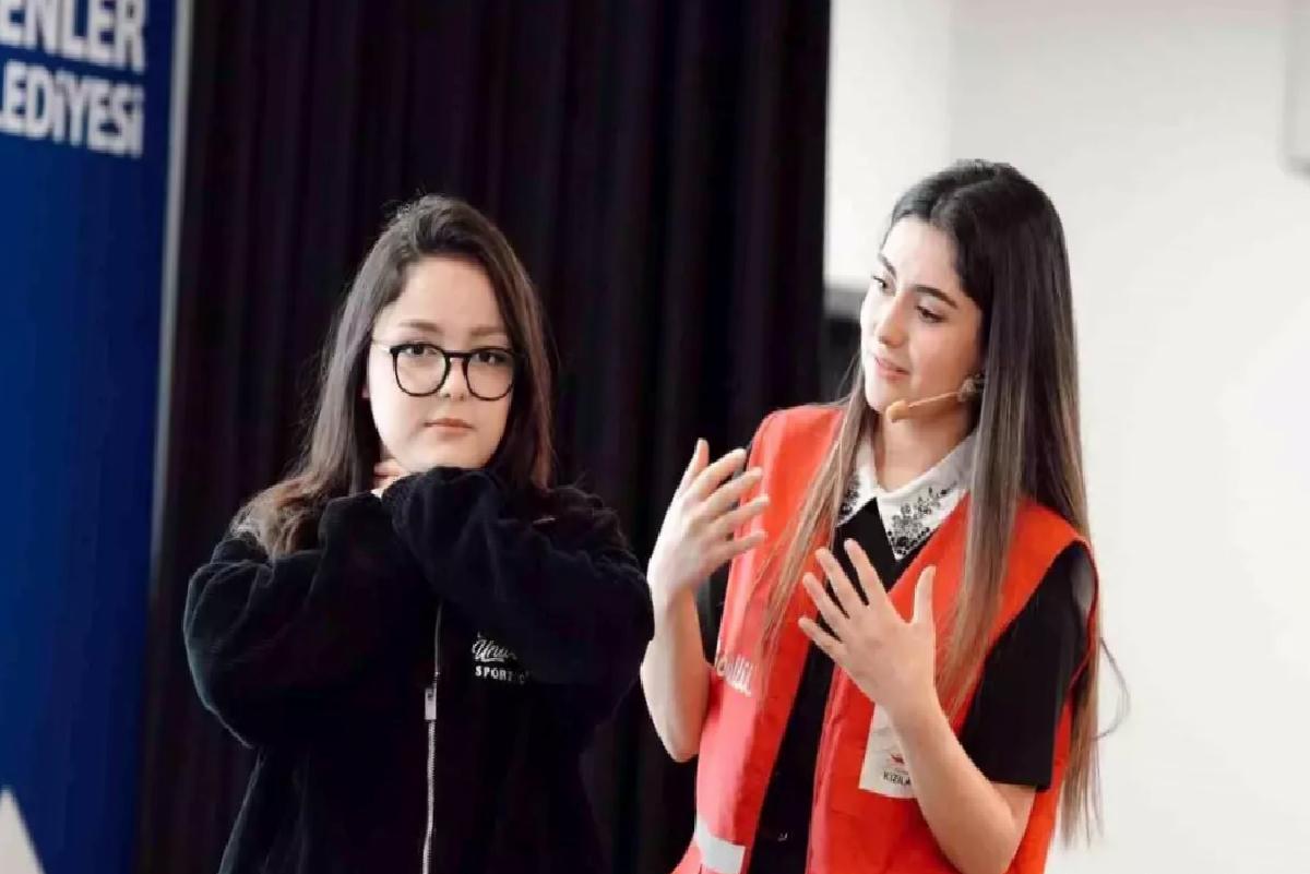 Gençler için ilk yardım eğitimleri