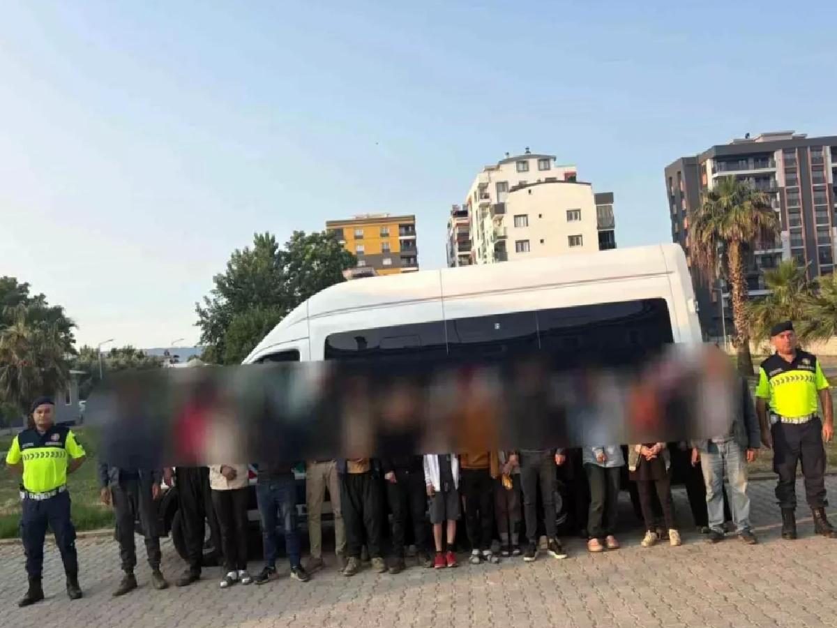 Germencik’te 21 Düzensiz Göçmen Yakalandı