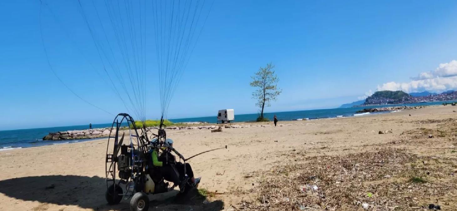 Giresun’da Paramotor Denize Düştü