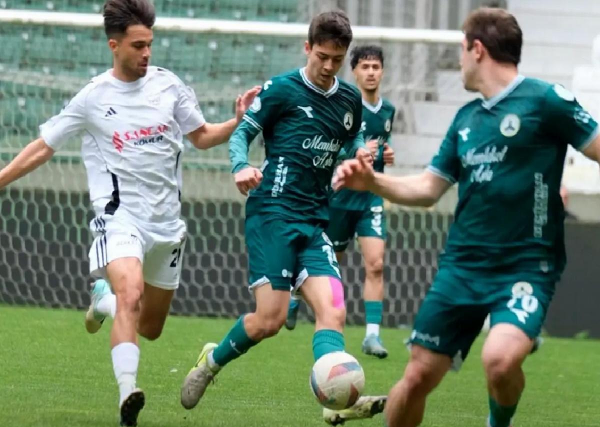 Giresunspor ve Somaspor 0-0 Berabere Kaldı