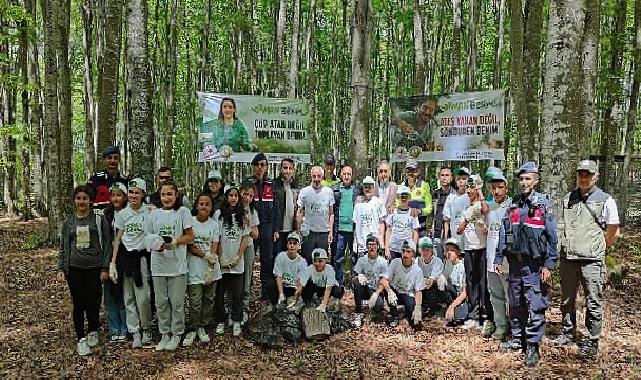 Gölcüklü minik ellerden anlamlı farkındalık ‘Ormanlar Benim’