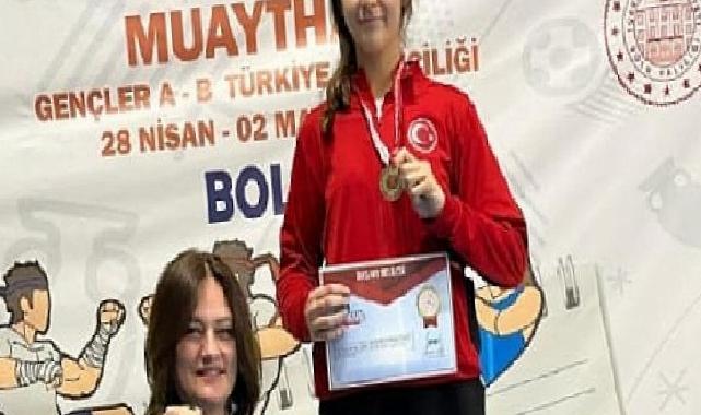 Gölcük’ten bir Türkiye Şampiyonu daha çıktı