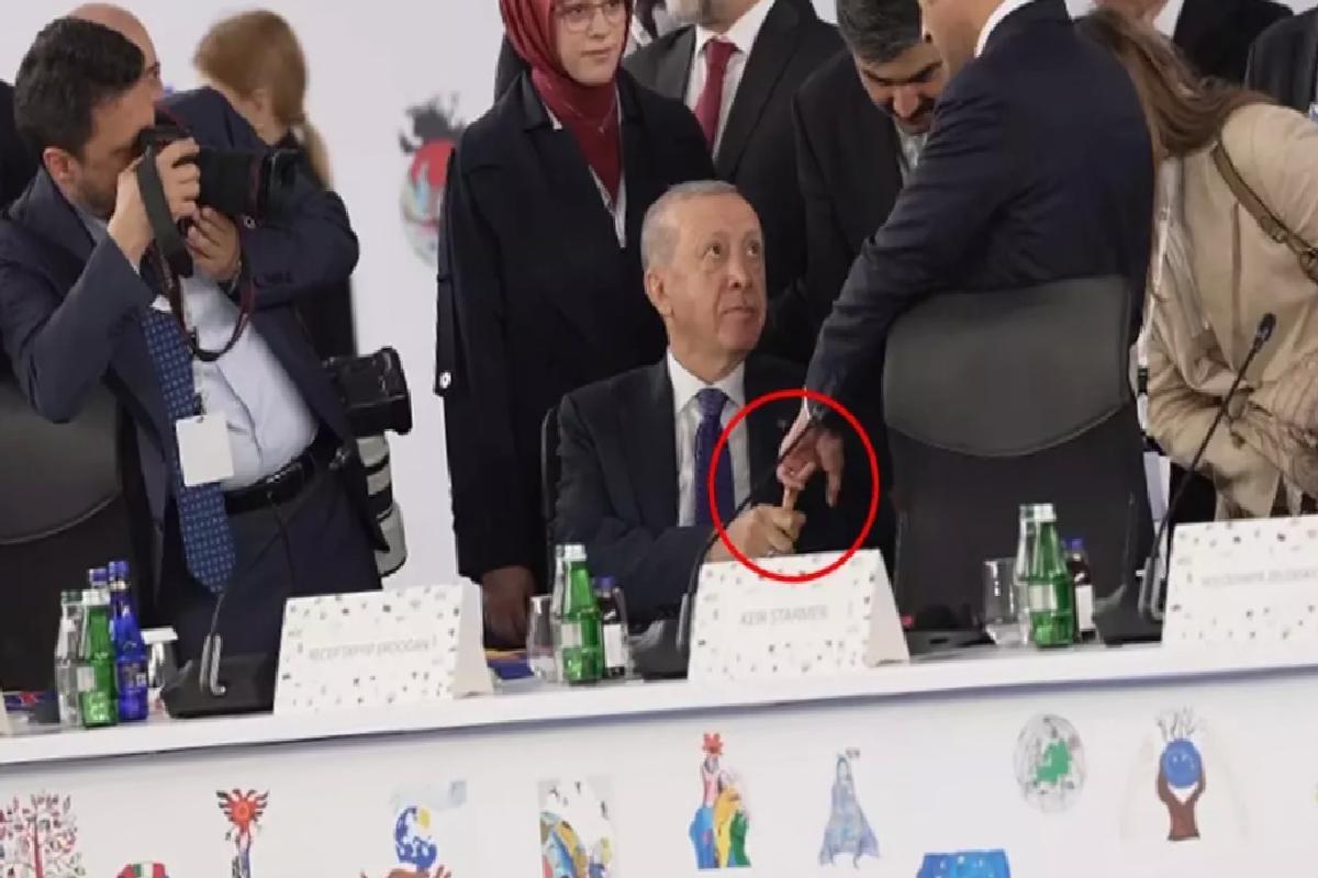 Görüntü bomba! Erdoğan, Macron’un üstünlük kurma çabasına izin vermedi