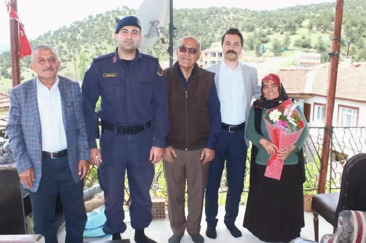 Göynücek Kaymakamı Demirgül’den şehit annelerine ziyaret