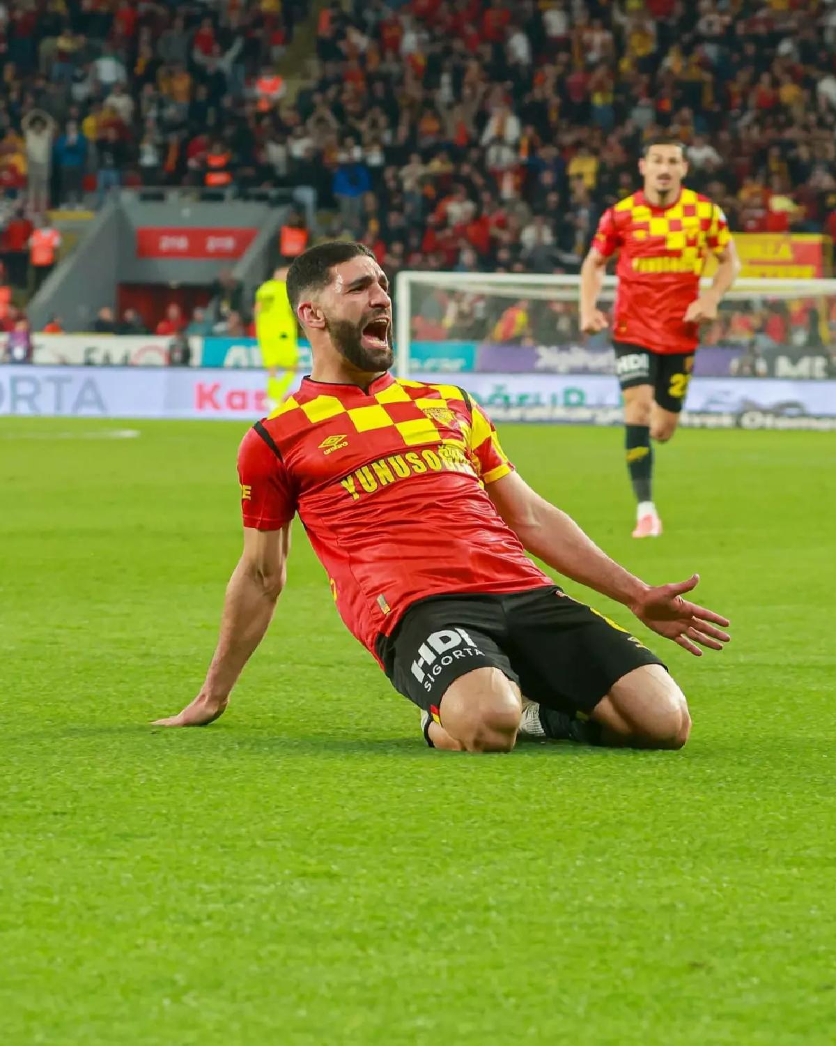 Göztepe, Adana Demirspor’la Karşılaşıyor