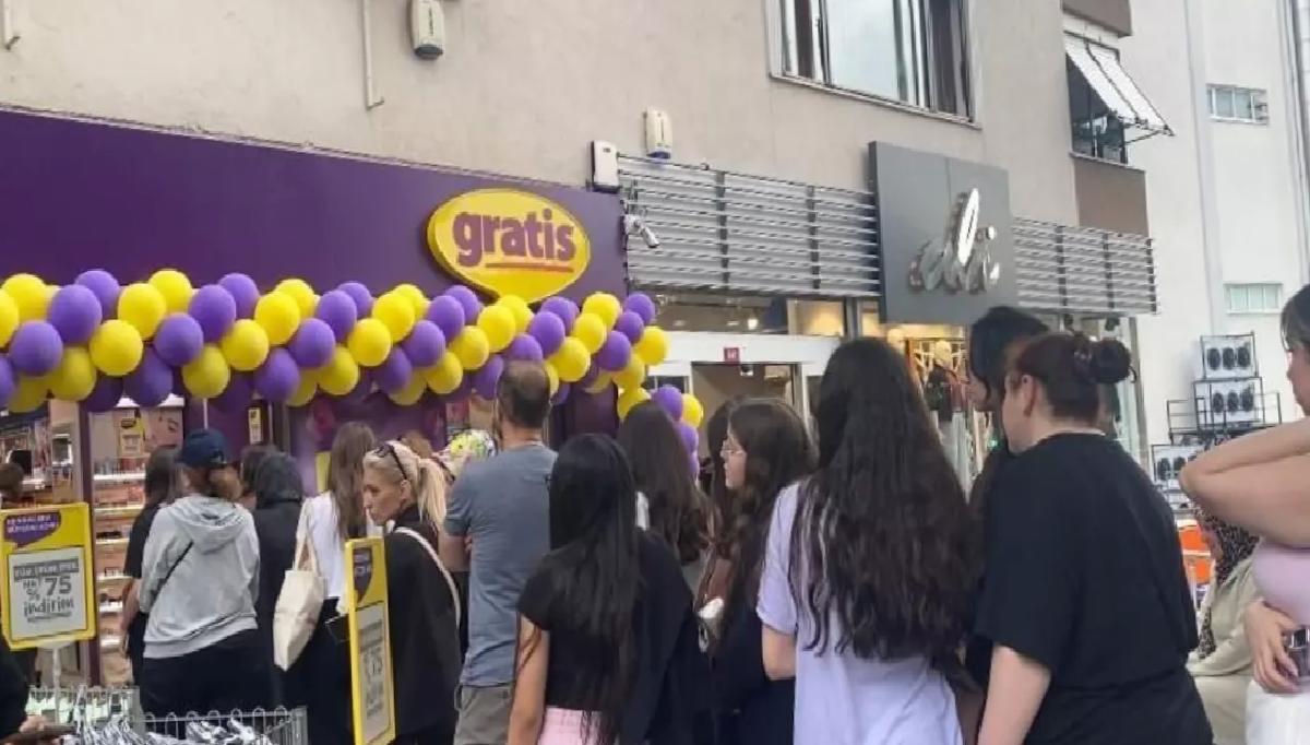 Gratis’ten Yüzde 75 İndirim Kampanyası