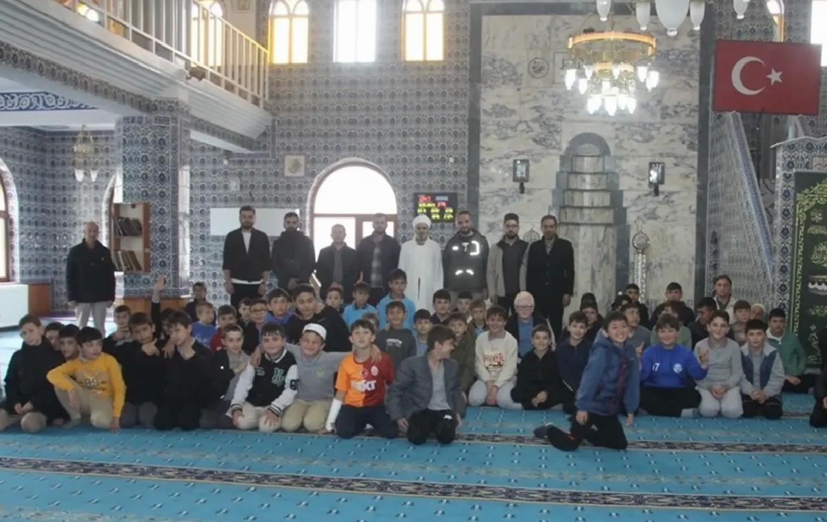 Güce’de Cami-Genç Buluşması Düzenlendi