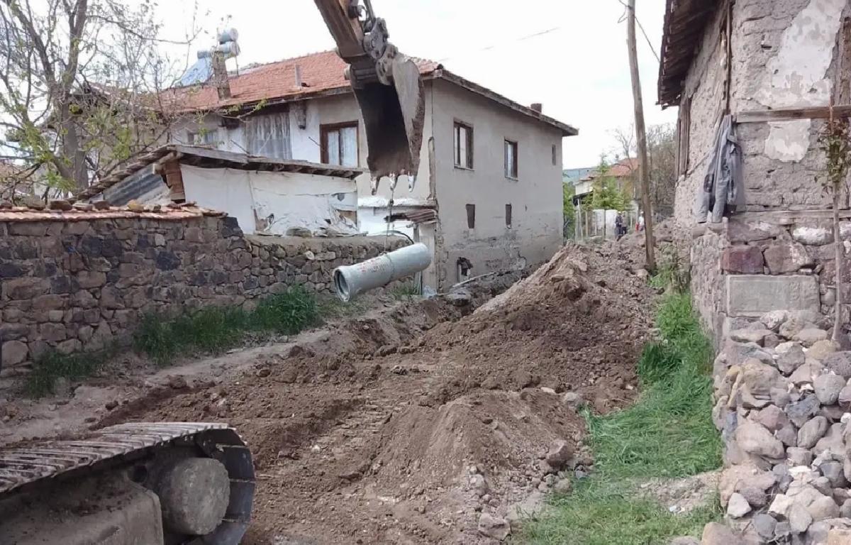 Güdül Belediyesi Altyapı Çalışmalarını Sürdürüyor