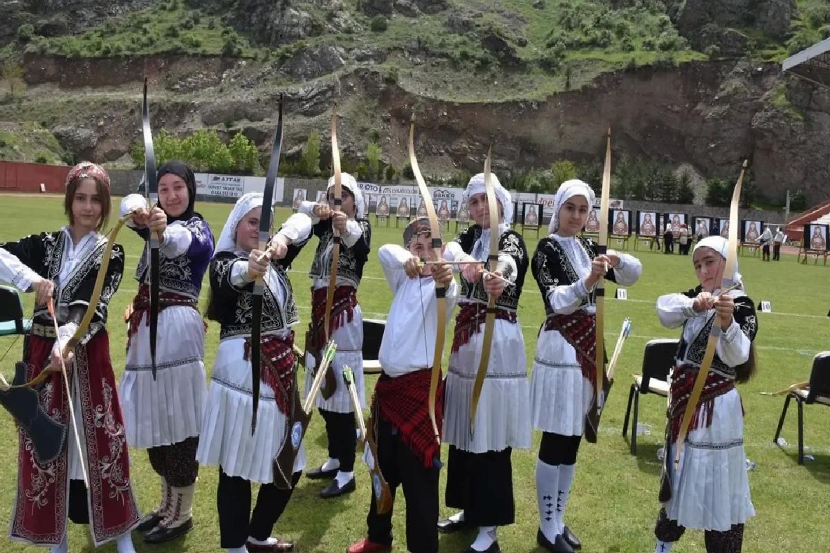 Gümüşhane’de Geleneksel Okçuluk Müsabakaları