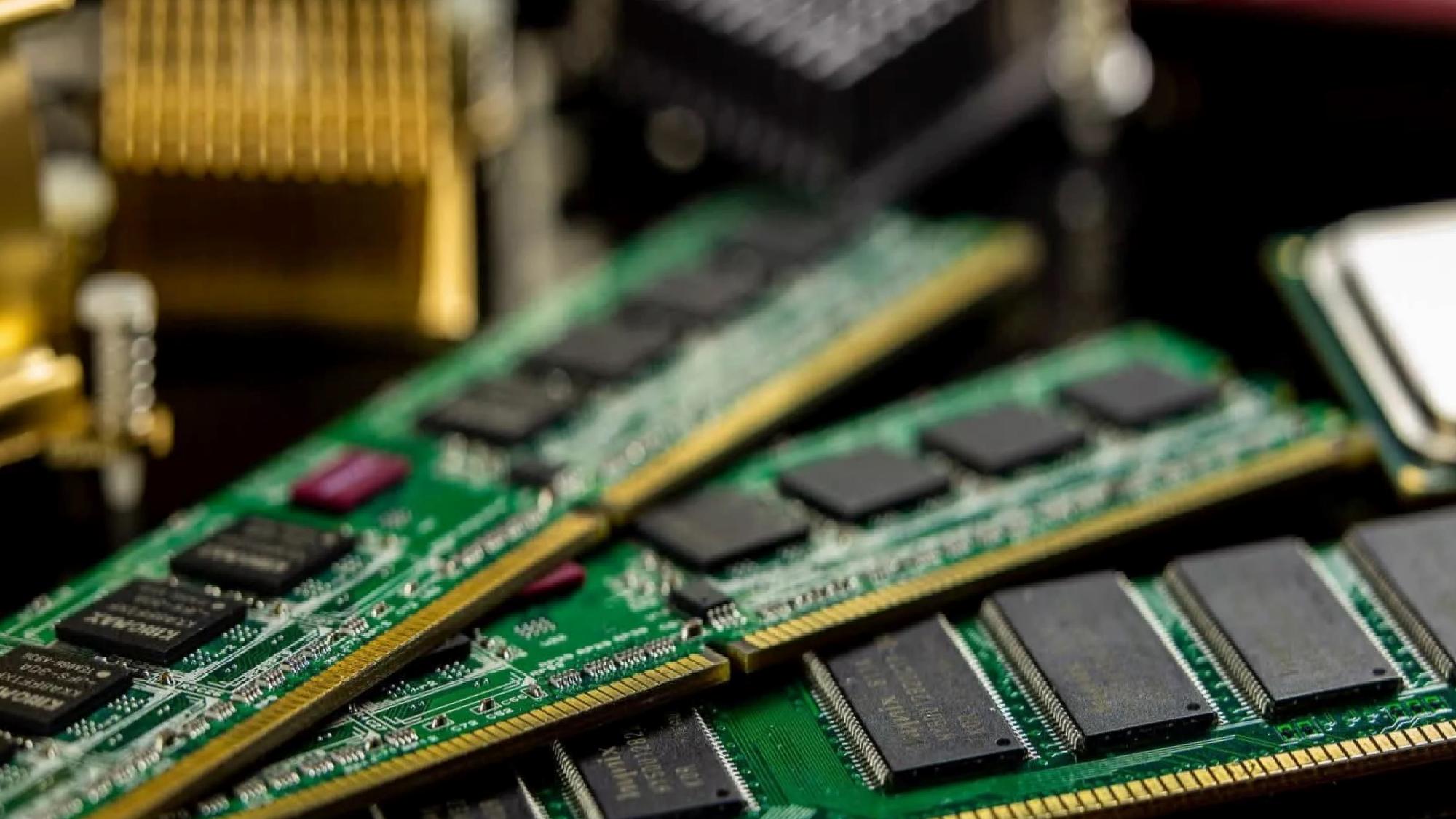 Günümüz bellek kapasitelerini 10’a katlayan 3D X-DRAM bellek