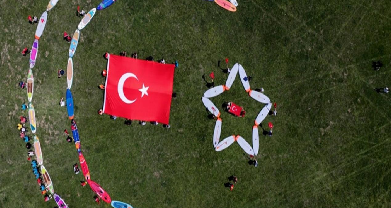 Gurur ve coşku