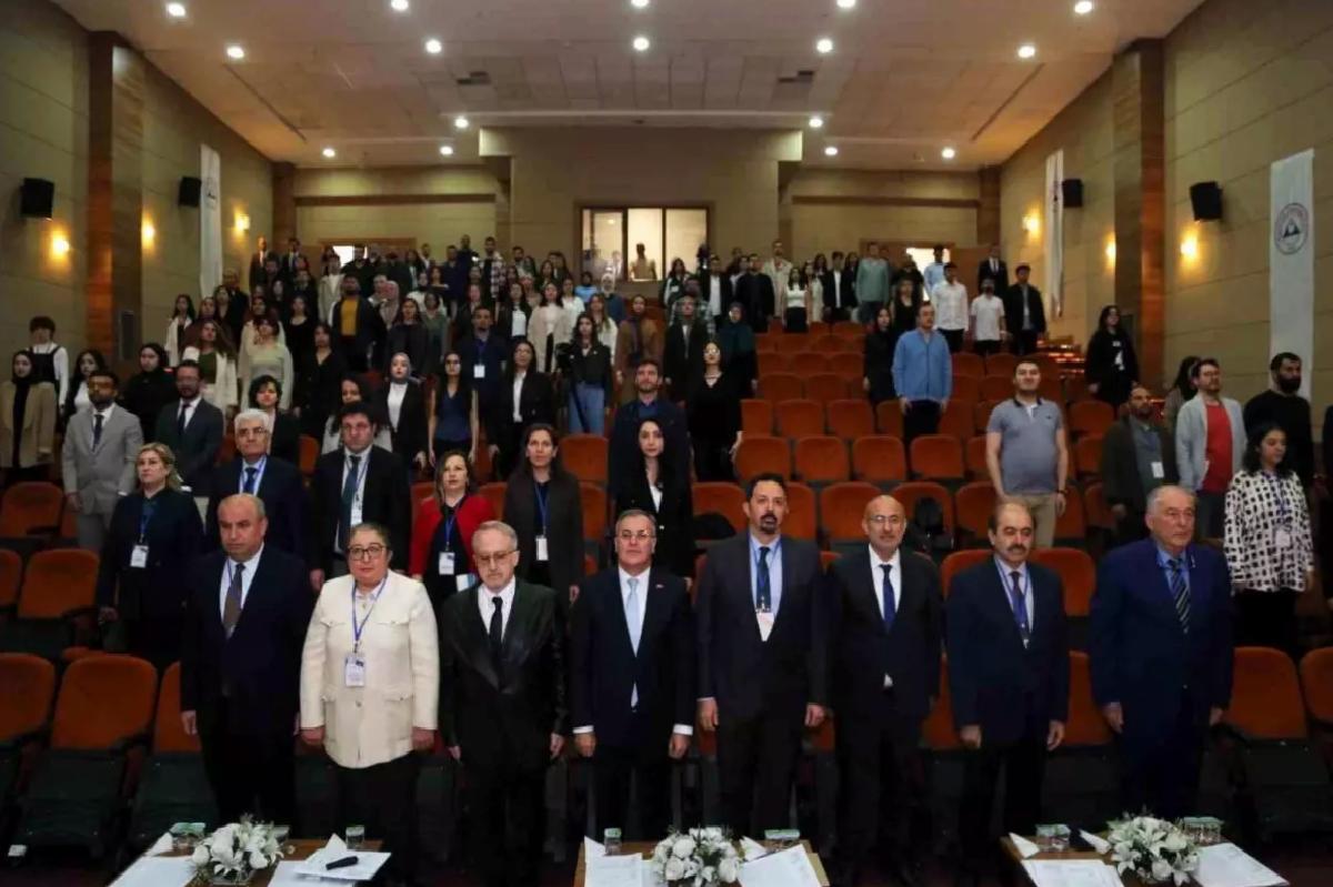 Hacılar Belediye Başkanı Özdoğan, Hukuk Sempozyumu’na Katıldı