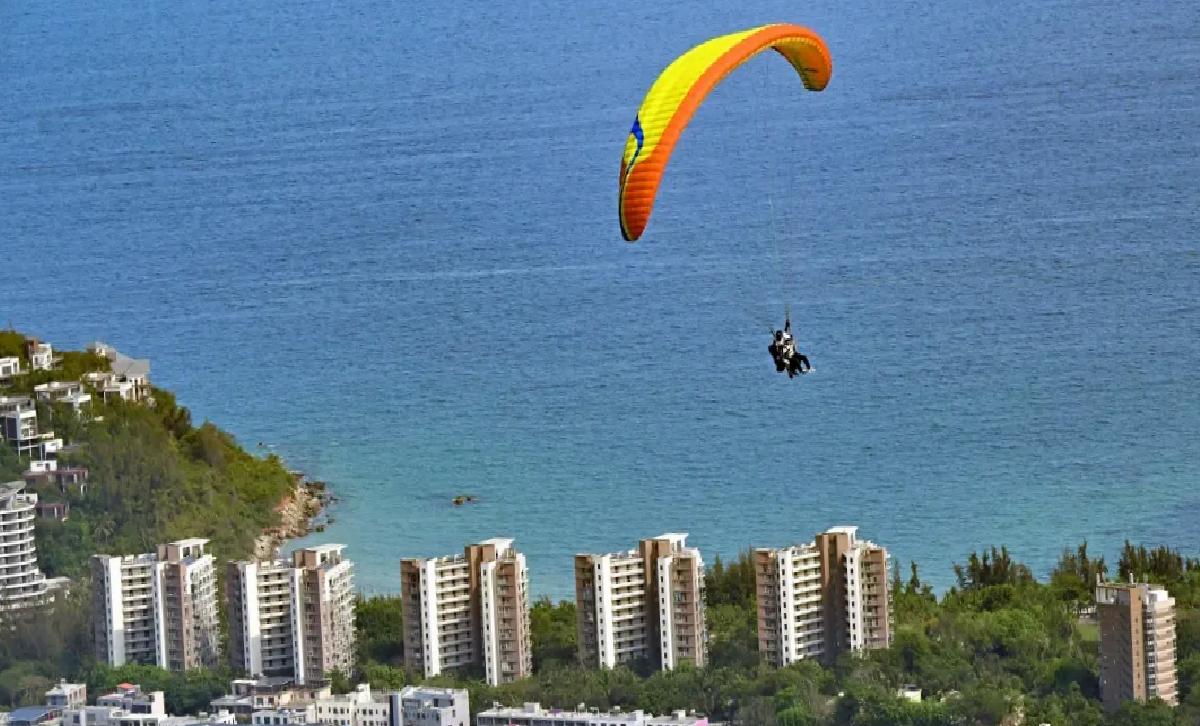 Hainan’da Yamaç Paraşütü İlgi Görüyor