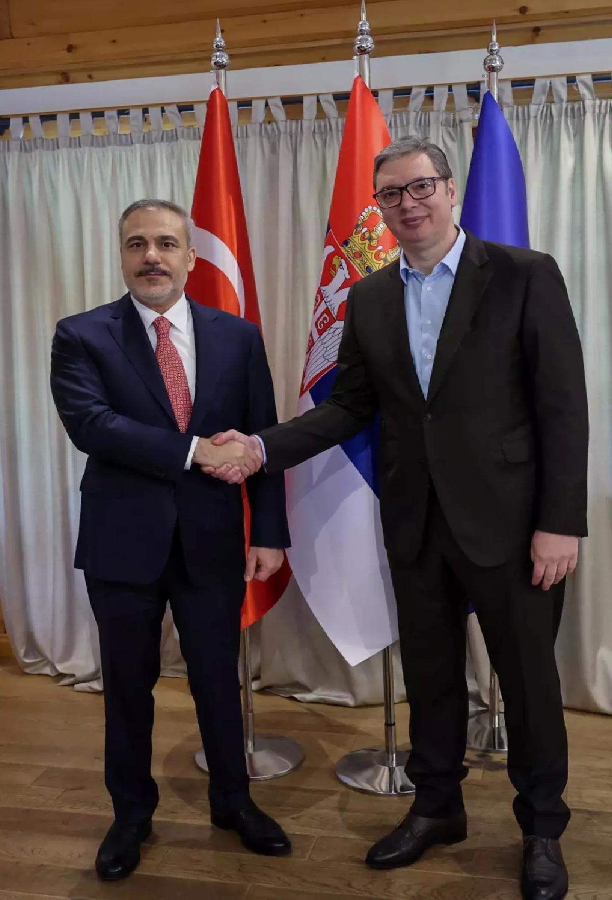 Hakan Fidan Sırbistan’da