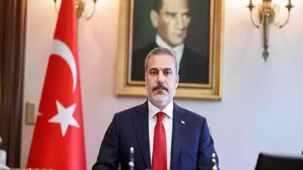Hakan Fidan Varşova’da