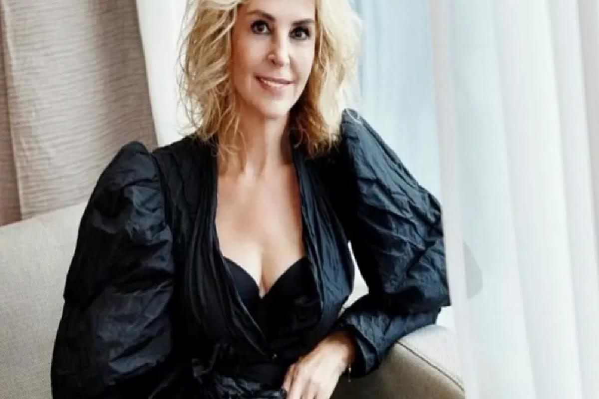 Hale Soygazi siber saldırıya uğradı