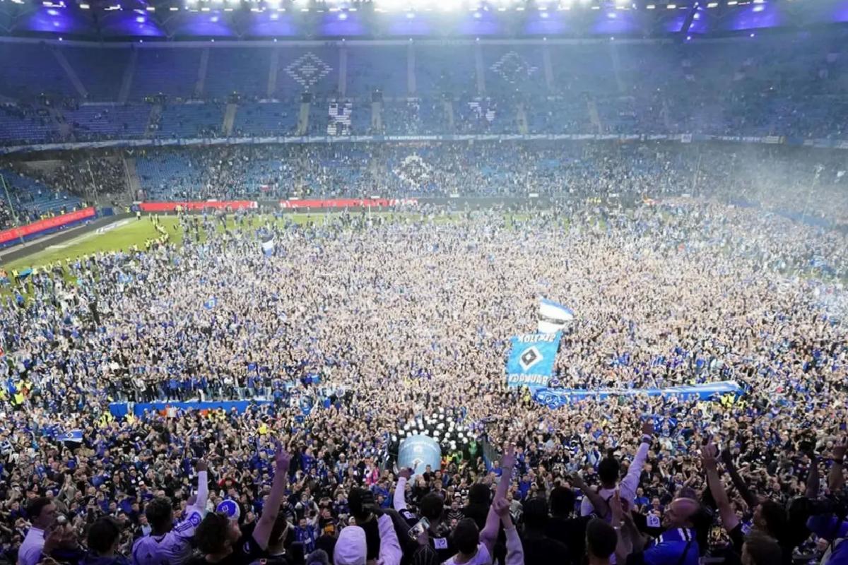 Hamburg’un Bundesliga’ya Yükselişi Kutlamalarında İzdiham: 26 Yaralı
