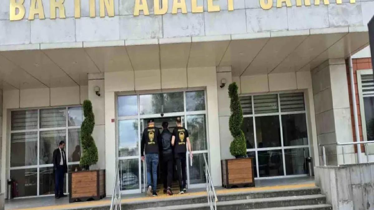 Hapis cezasıyla aranan zanlı baza altında yakalandı