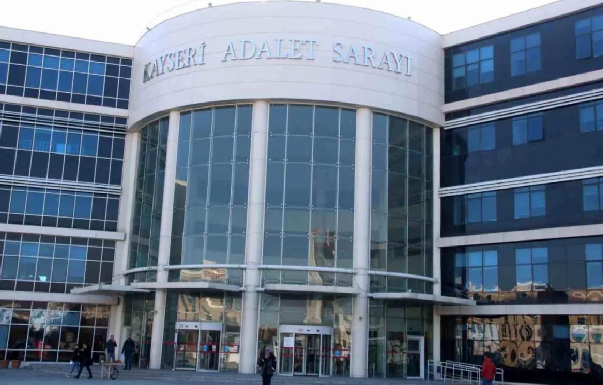 Hırsızlık Ceza Avukatı Yargılanacak
