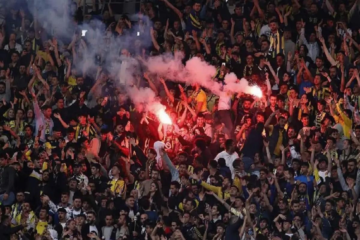 Hocası istemeyince hemen kolları sıvadılar! Fenerbahçe’ye bedava yıldız