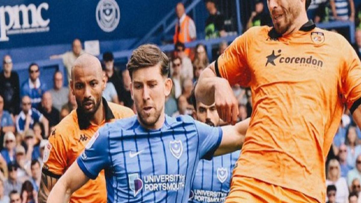Hull City, İngiltere Championship’te kaldı